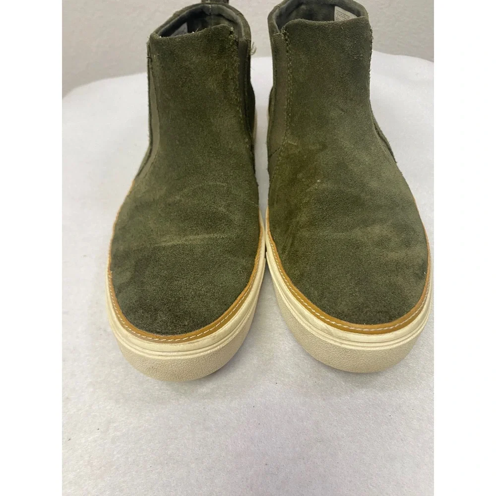 Toms olive green